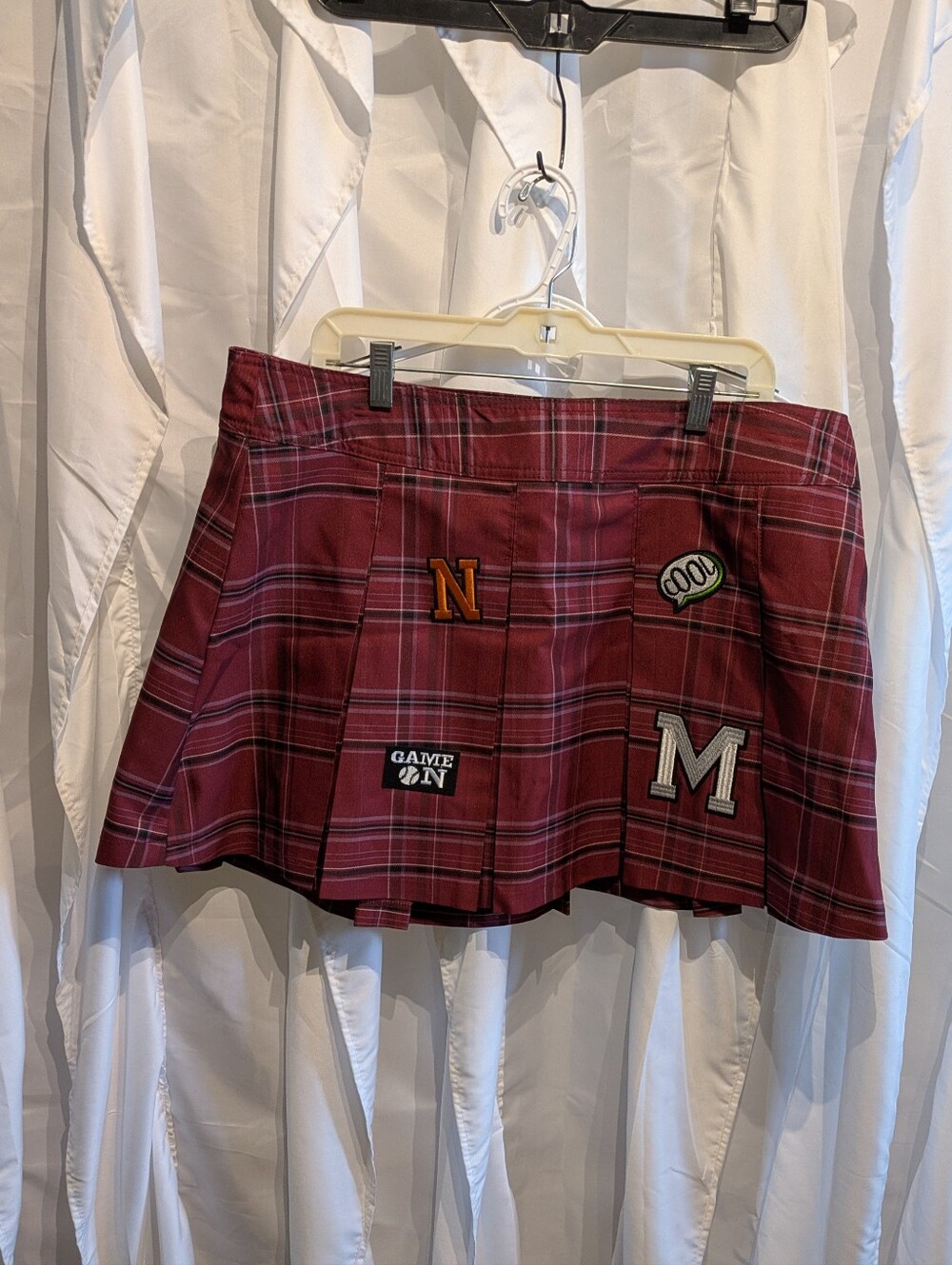 D3 NWT No Boundaries Red Plaid Pleated Tennis Mini Skirt Graphic Patches XXL Y2K
